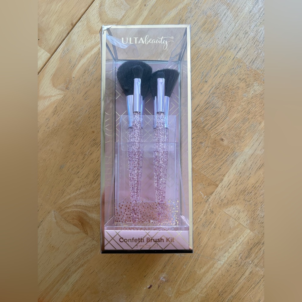Ulta Beauty Pink Makeup Brush Set with Gold Accents